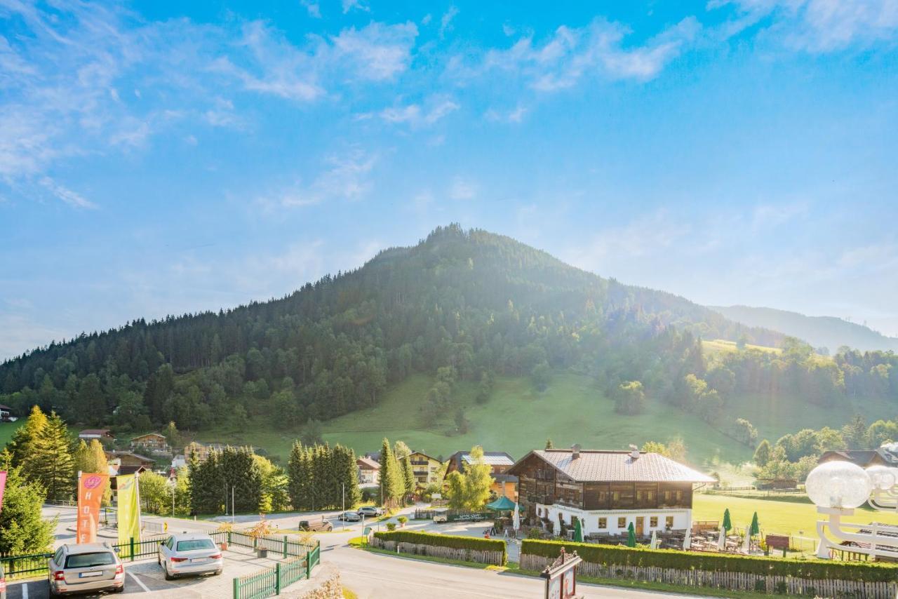 Hotel Vitaler Landauerhof Schladming Exteriör bild