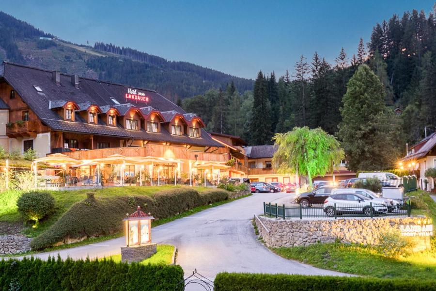 Hotel Vitaler Landauerhof Schladming Exteriör bild